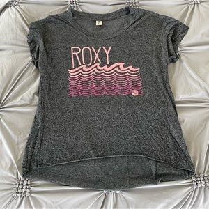 Roxy T-shirt. Size Large. Unique cut bottom and sleeves.